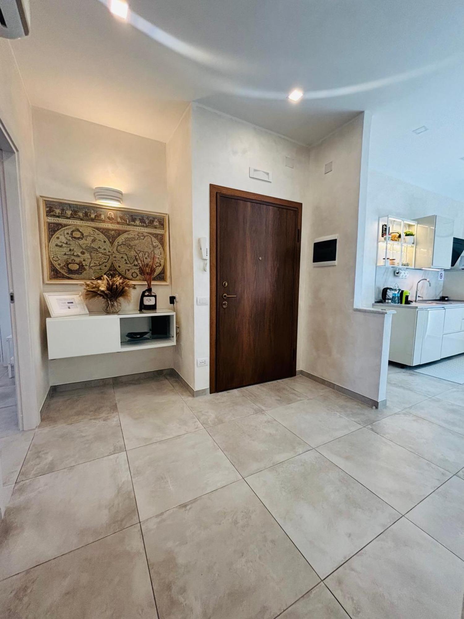 Rifready Apartment Vicino A Aou Careggi, Meyer, Polo Unifi 佛罗伦萨 外观 照片